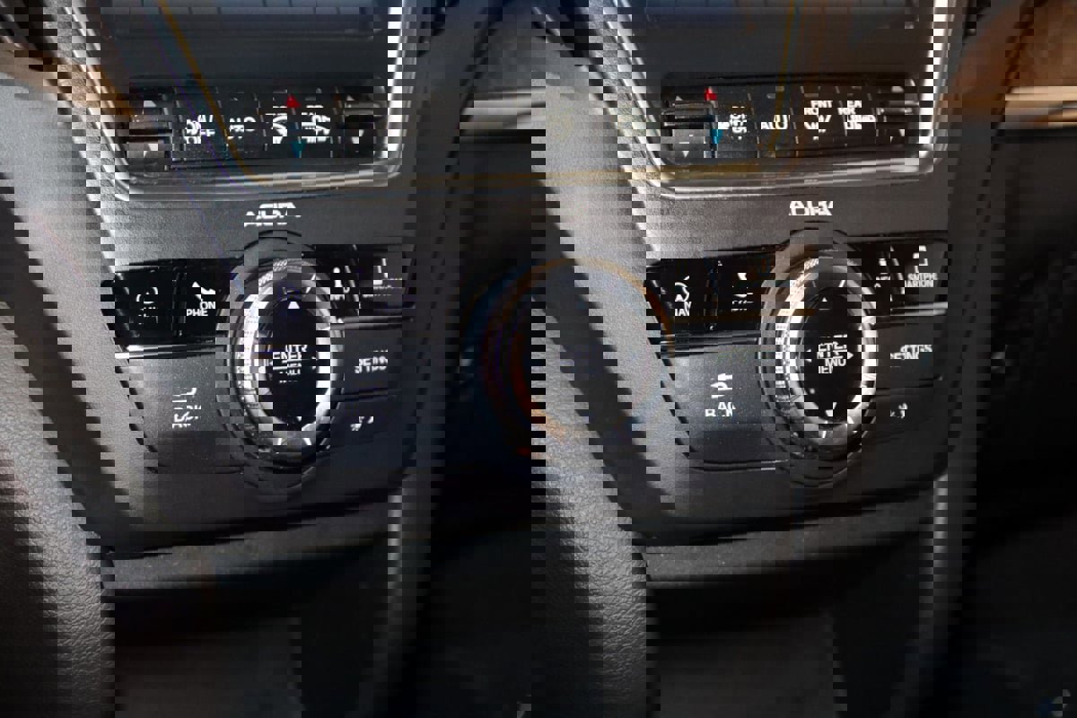 Used 2020 Acura MDX SH-AWD w/ Technology Package image 46