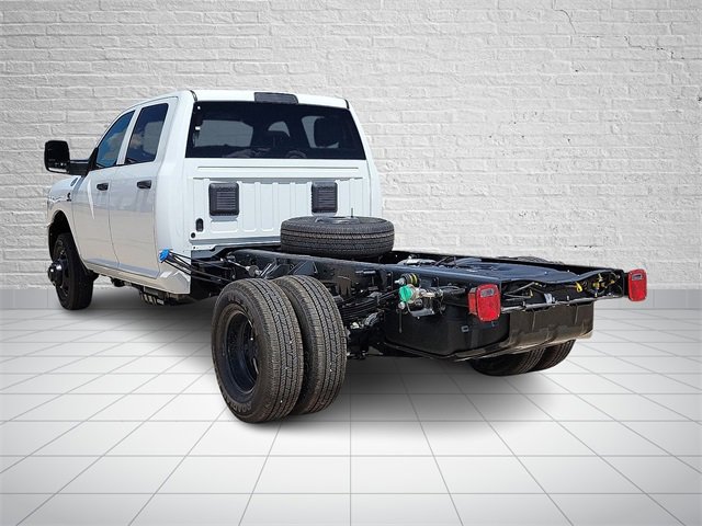 New 2026 RAM 3500 Tradesman image 3