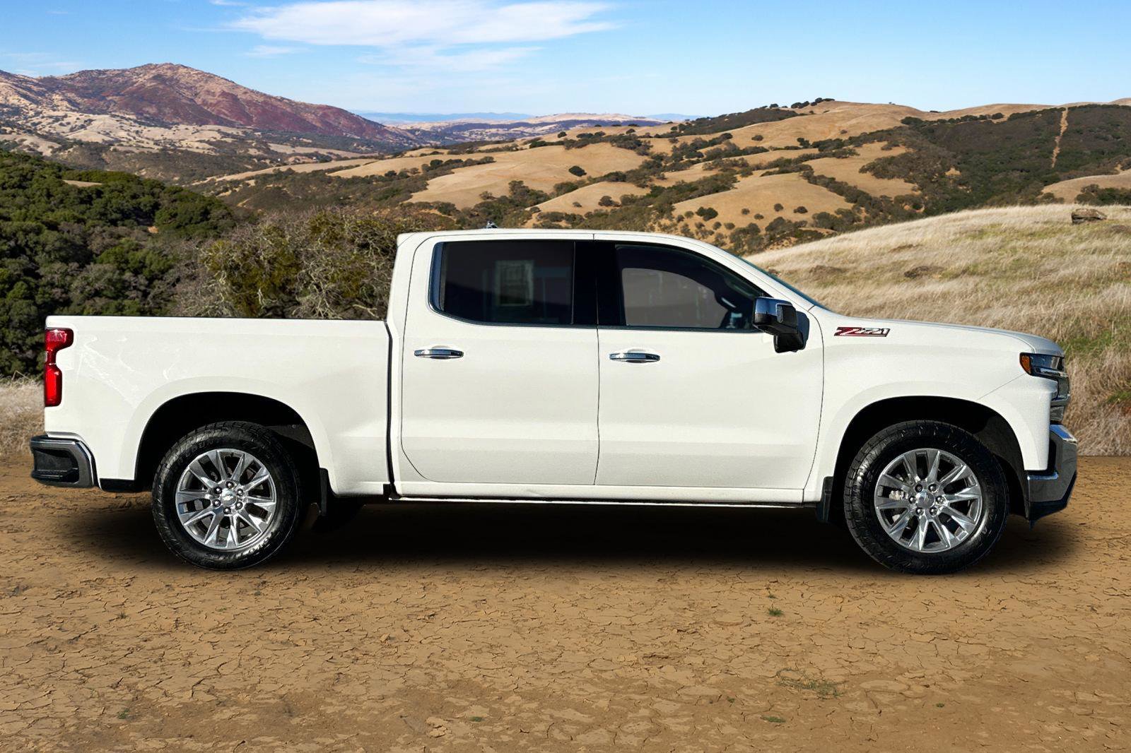 Used 2022 Chevrolet Silverado 1500 LTZ w/ LTZ Premium Package image 3