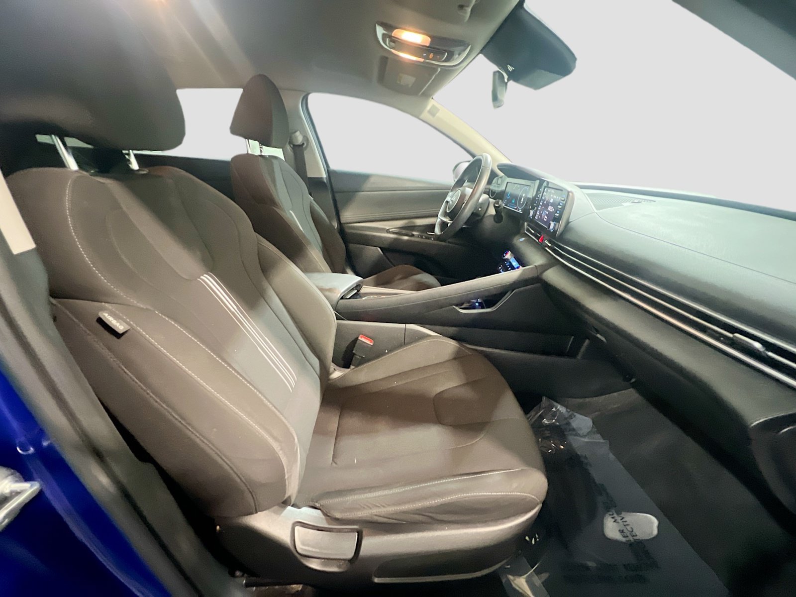 Used 2021 Hyundai Elantra SEL w/ Convenience Package FWD image 19