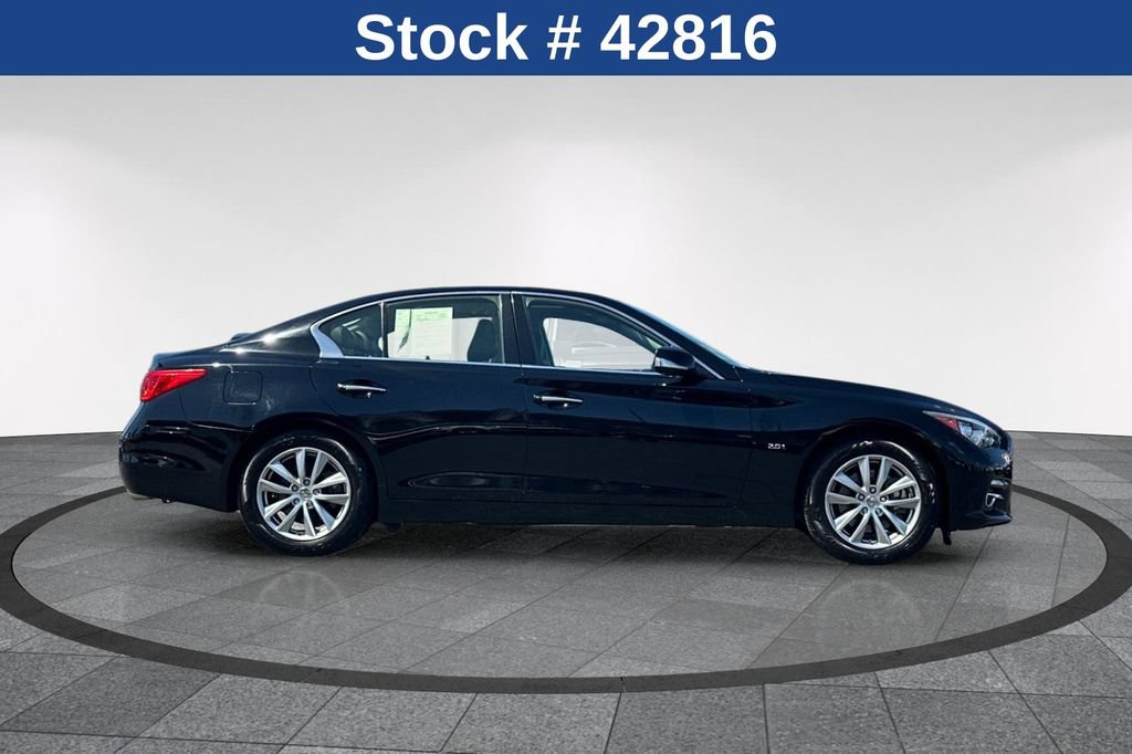 Used 2017 INFINITI Q50 Premium w/ 2.0T Premium Plus Package AWD/4WD image 4