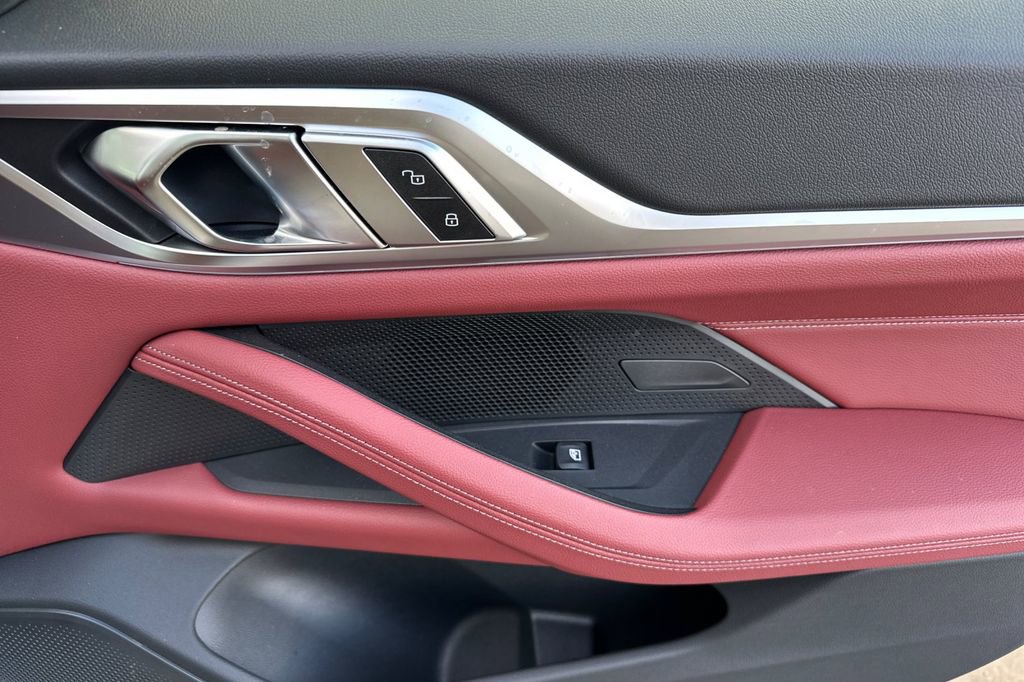 Used 2025 BMW i4 eDrive40 w/ M Sport Package image 18