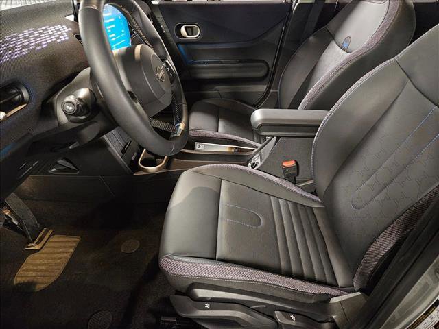 Used 2025 MINI Cooper S FWD image 16