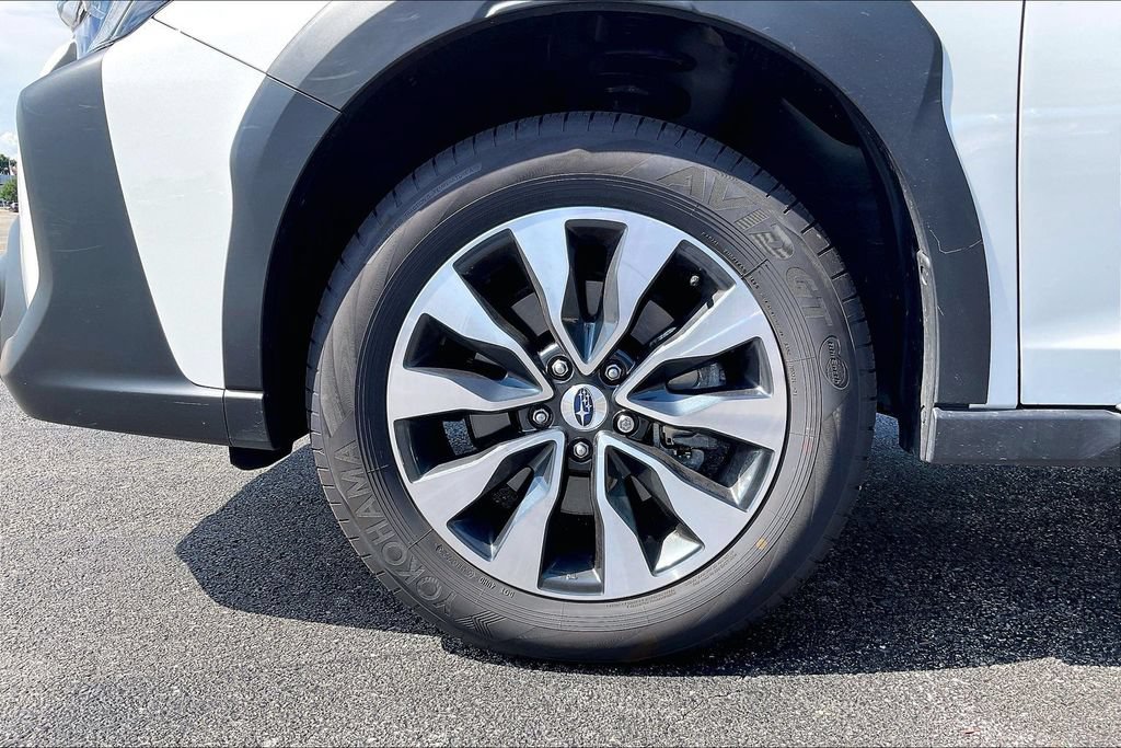 Certified 2024 Subaru Outback Limited AWD/4WD image 10