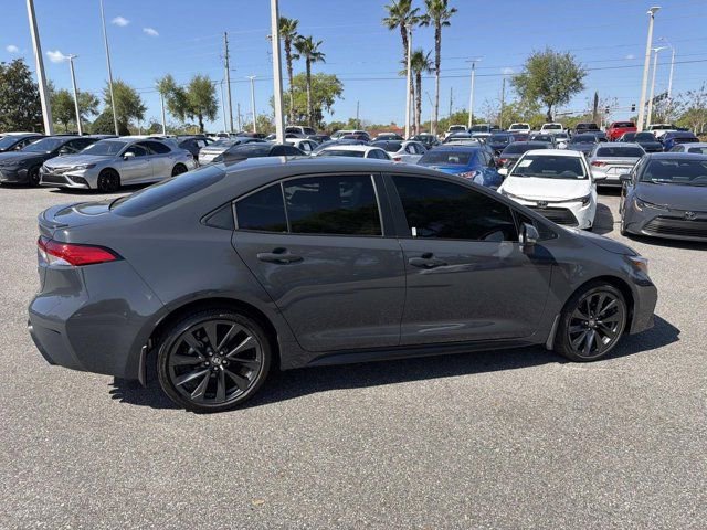 Certified 2025 Toyota Corolla SE image 2