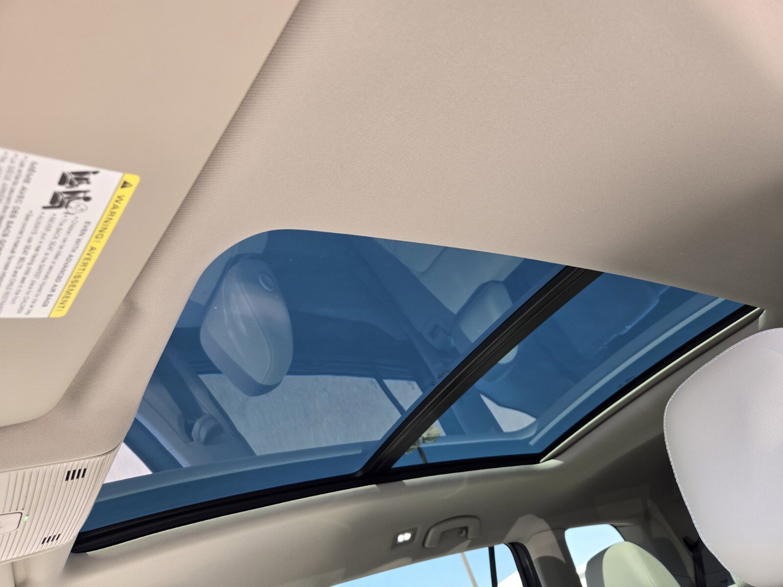 New 2026 Volkswagen Atlas SE image 6