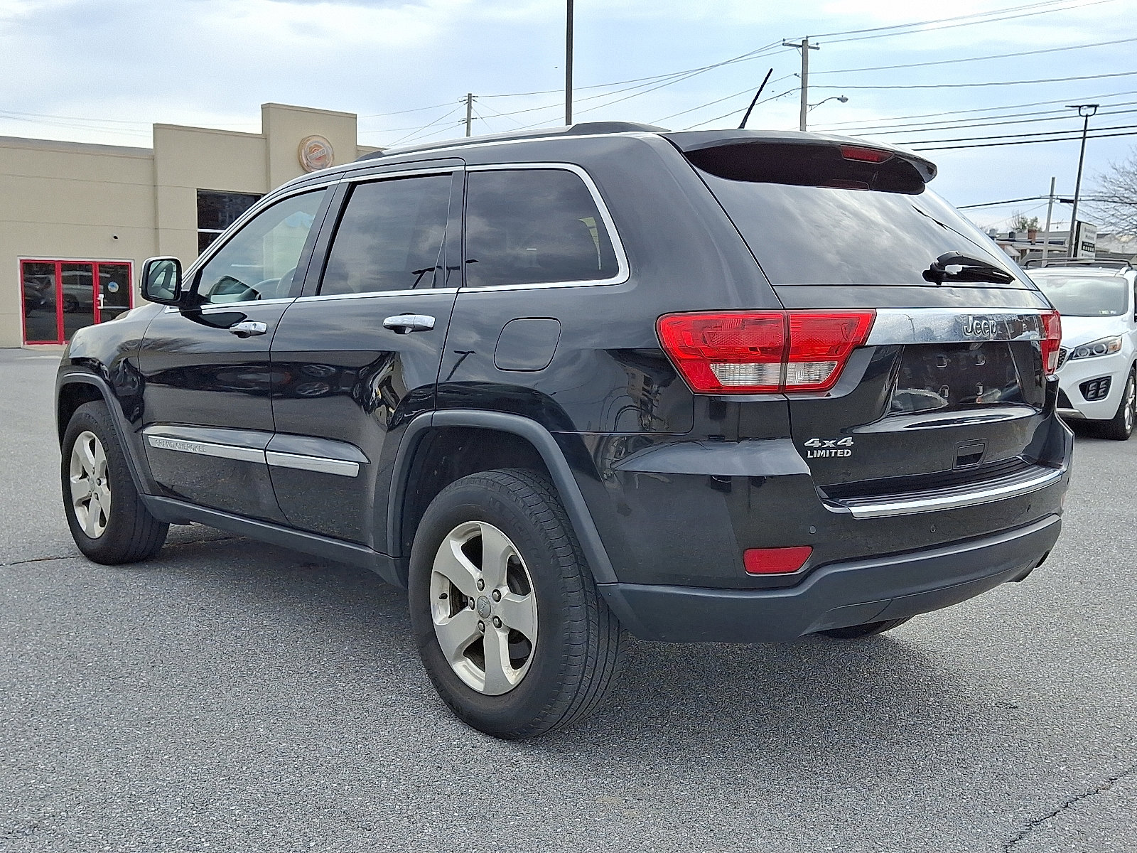 Used 2012 Jeep Grand Cherokee Limited AWD/4WD image 5
