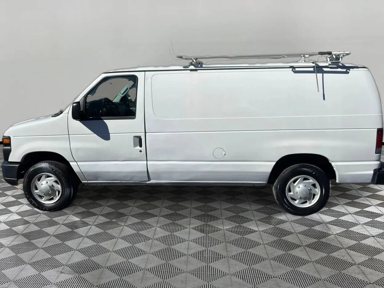 Used 2011 Ford E-150 and Econoline 150 w/ PWR Group RWD image 8