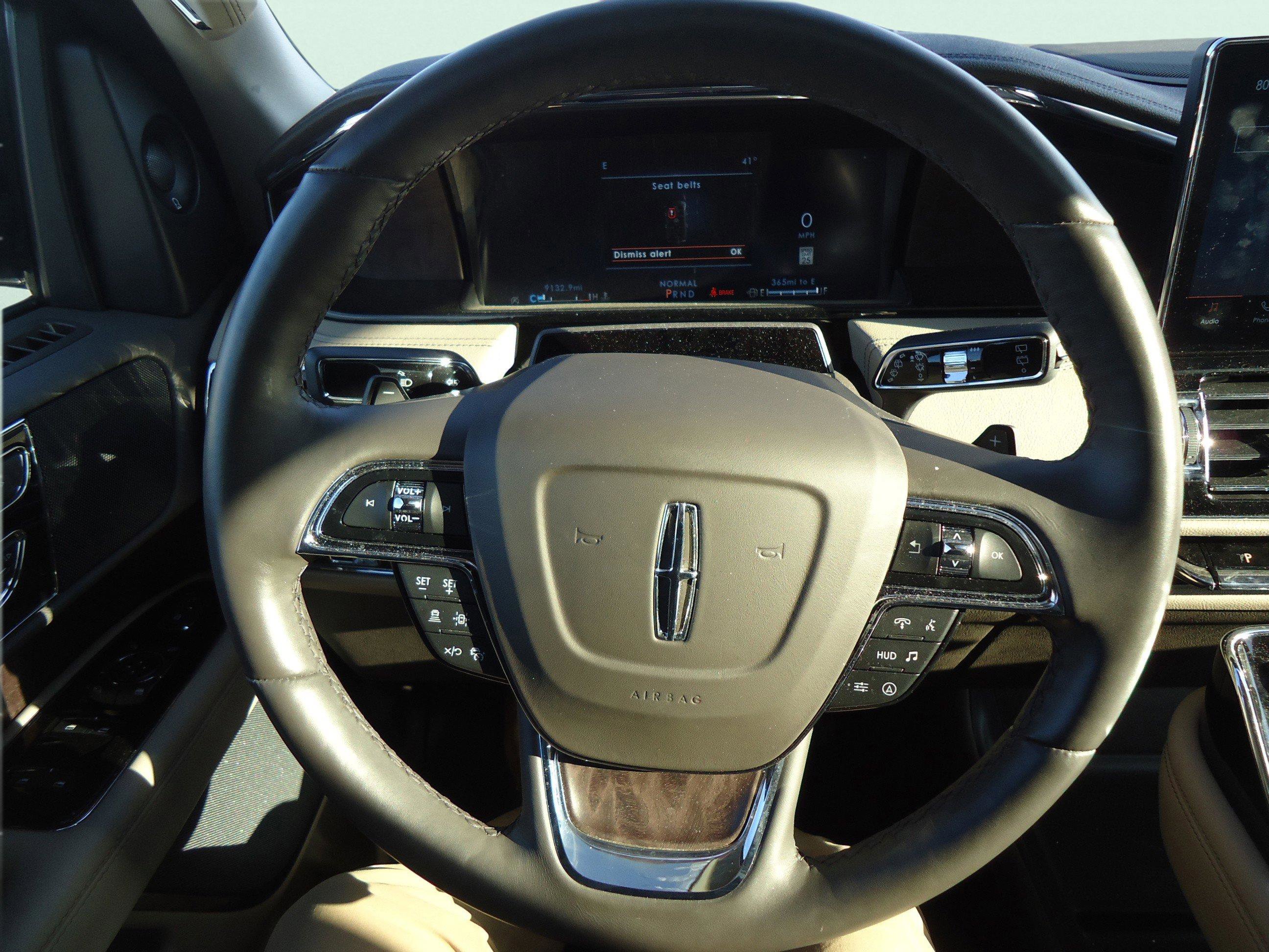 Used 2024 Lincoln Navigator L Reserve image 12