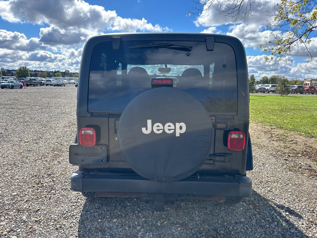 Used 1998 Jeep Wrangler Sahara AWD/4WD image 10