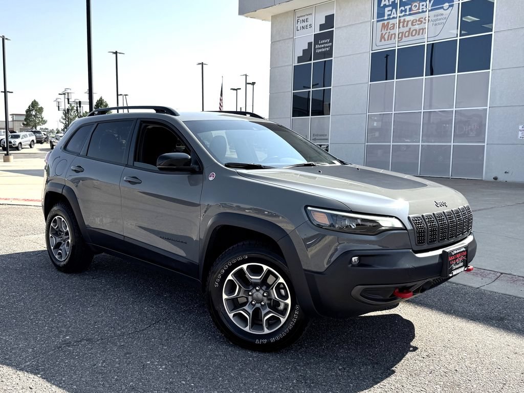 Used 2022 Jeep Cherokee Trailhawk w/ Premium Leather Package AWD/4WD image 2