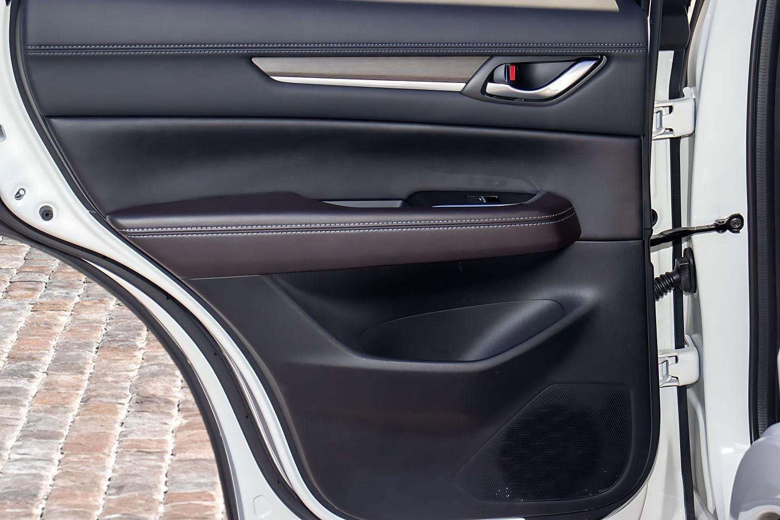 Used 2025 MAZDA CX-5 Signature image 12