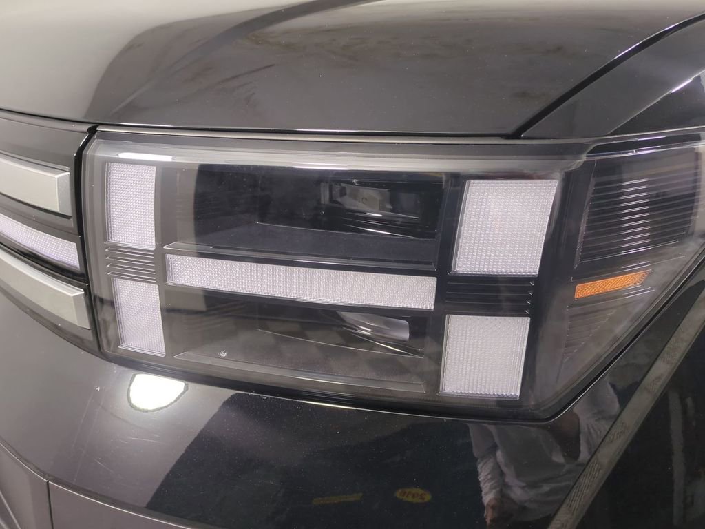 Certified 2026 Hyundai Santa Fe SE image 10