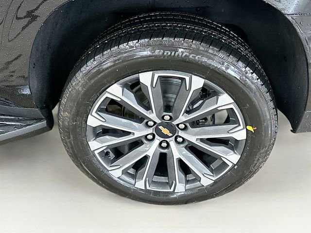 New 2026 Chevrolet Suburban High Country w/ Sun And Tow Package image 35
