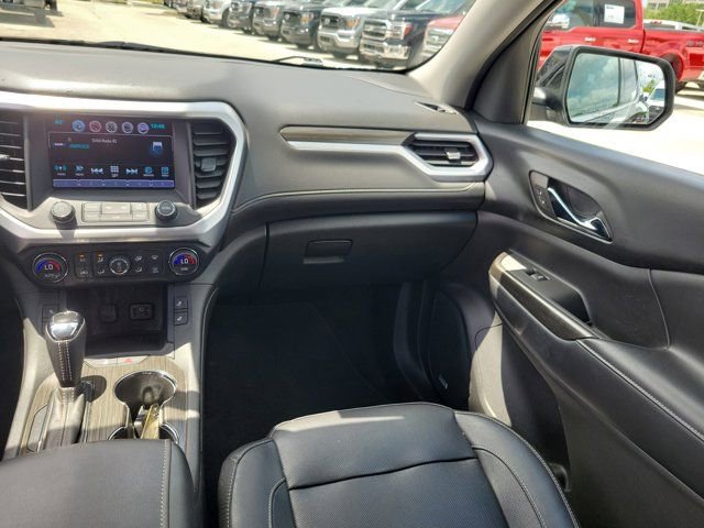 Used 2017 GMC Acadia SLT image 25
