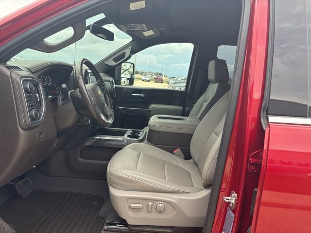 Used 2022 Chevrolet Silverado 2500 LTZ w/ LTZ Convenience Package image 14