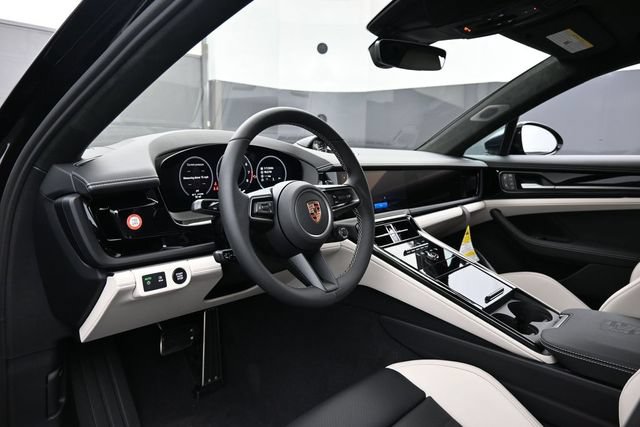 New 2026 Porsche Panamera GTS AWD/4WD image 4