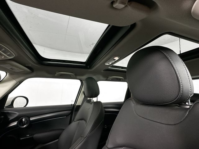 Used 2024 MINI Cooper S FWD image 19