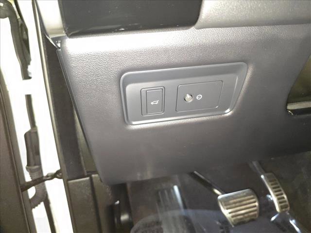 Certified 2022 Land Rover Range Rover Sport HSE Silver Edition image 26