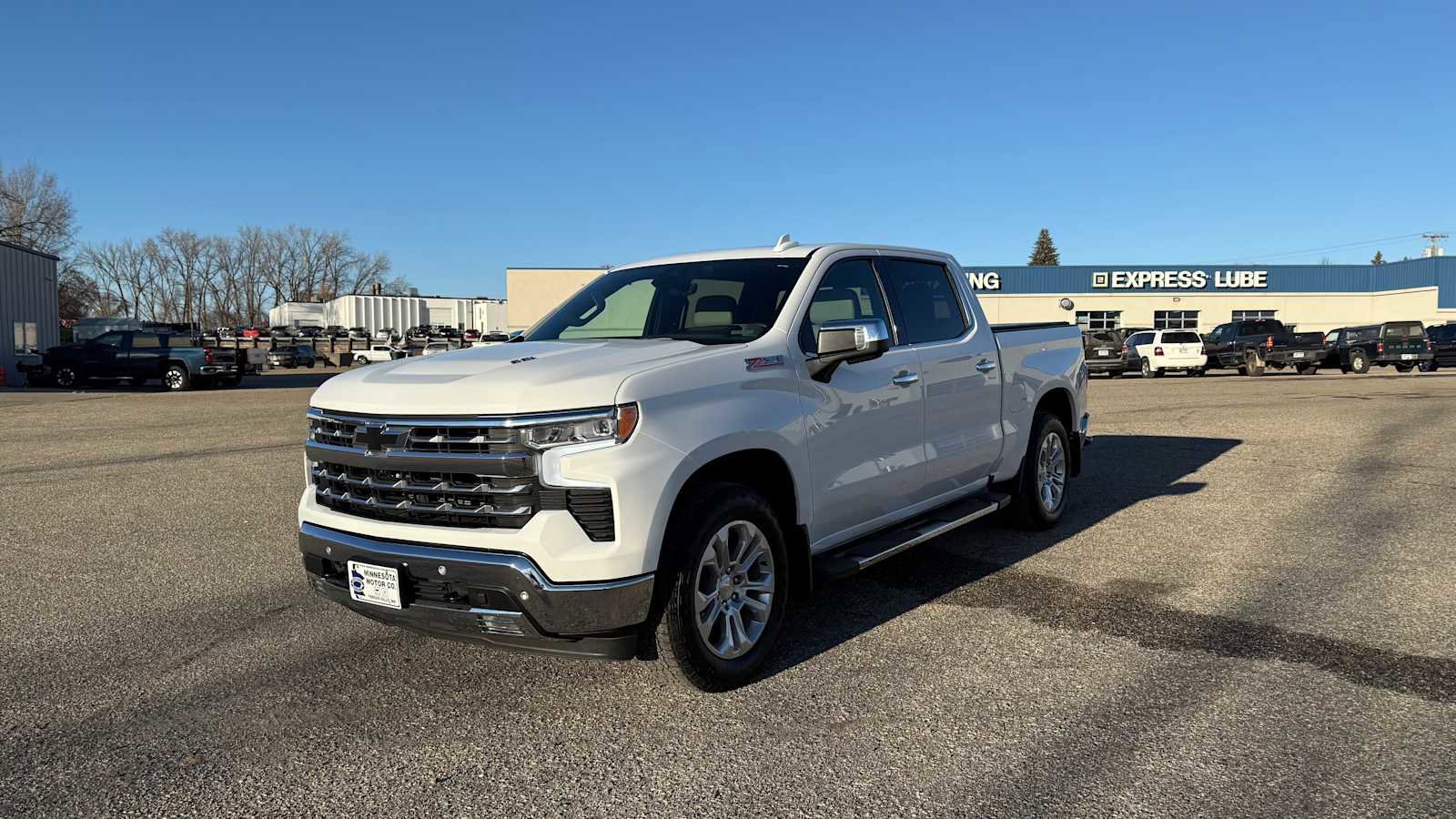 Used 2024 Chevrolet Silverado 1500 LTZ AWD/4WD image 1