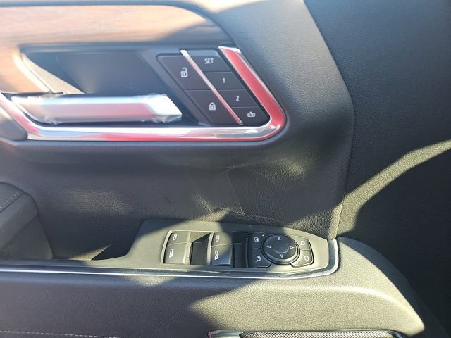 New 2026 GMC Sierra 1500 SLT w/ SLT Premium Package image 18