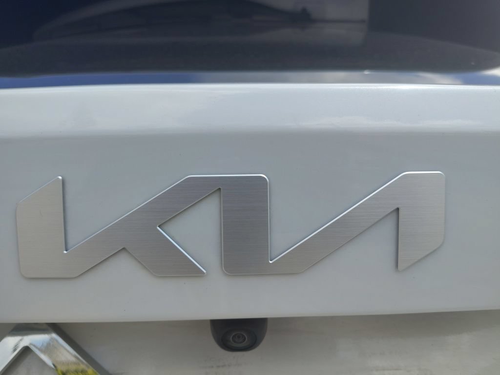 Used 2023 Kia Sorento SX FWD image 19
