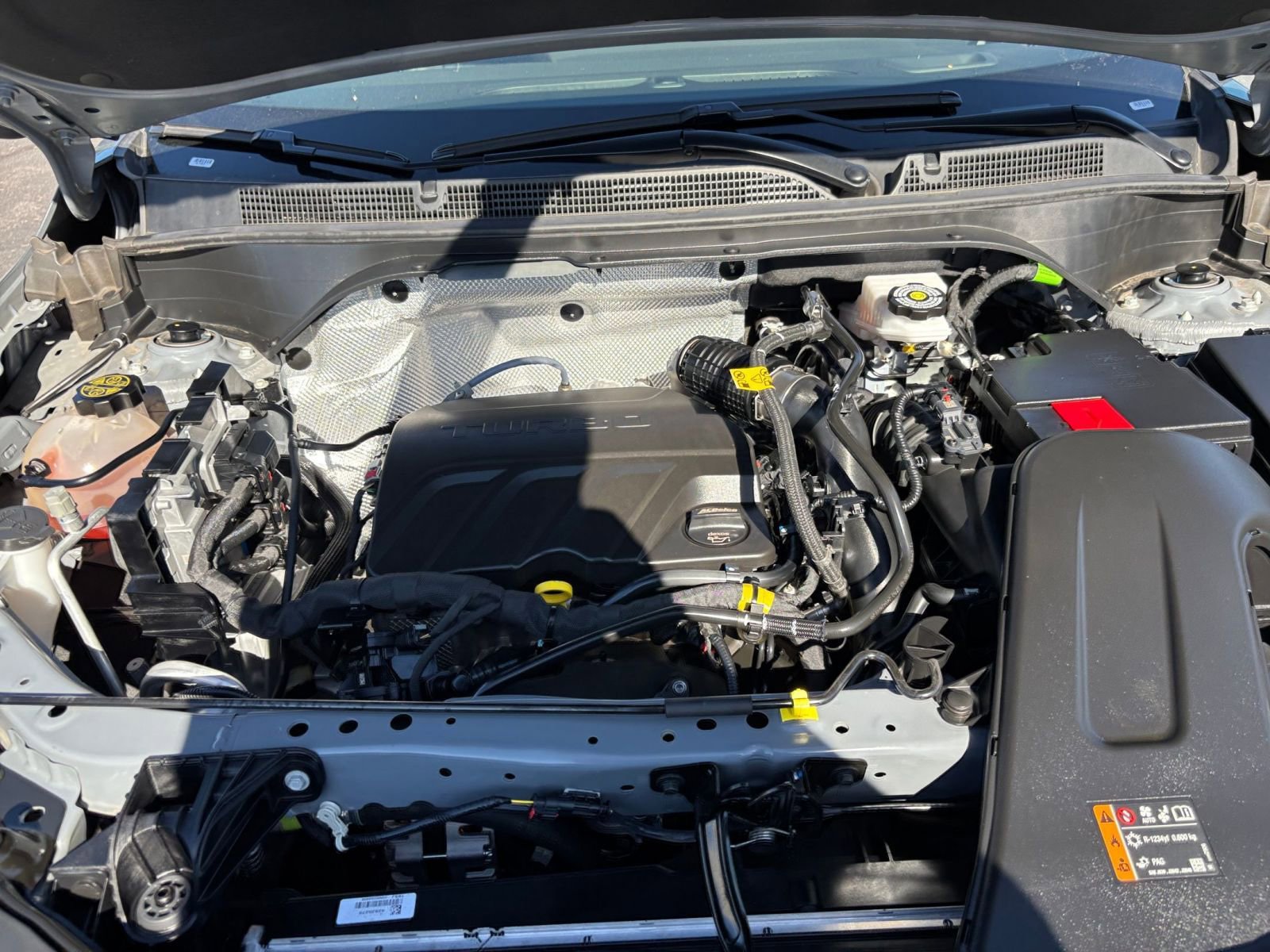 Used 2025 Buick Envista Sport Touring image 30