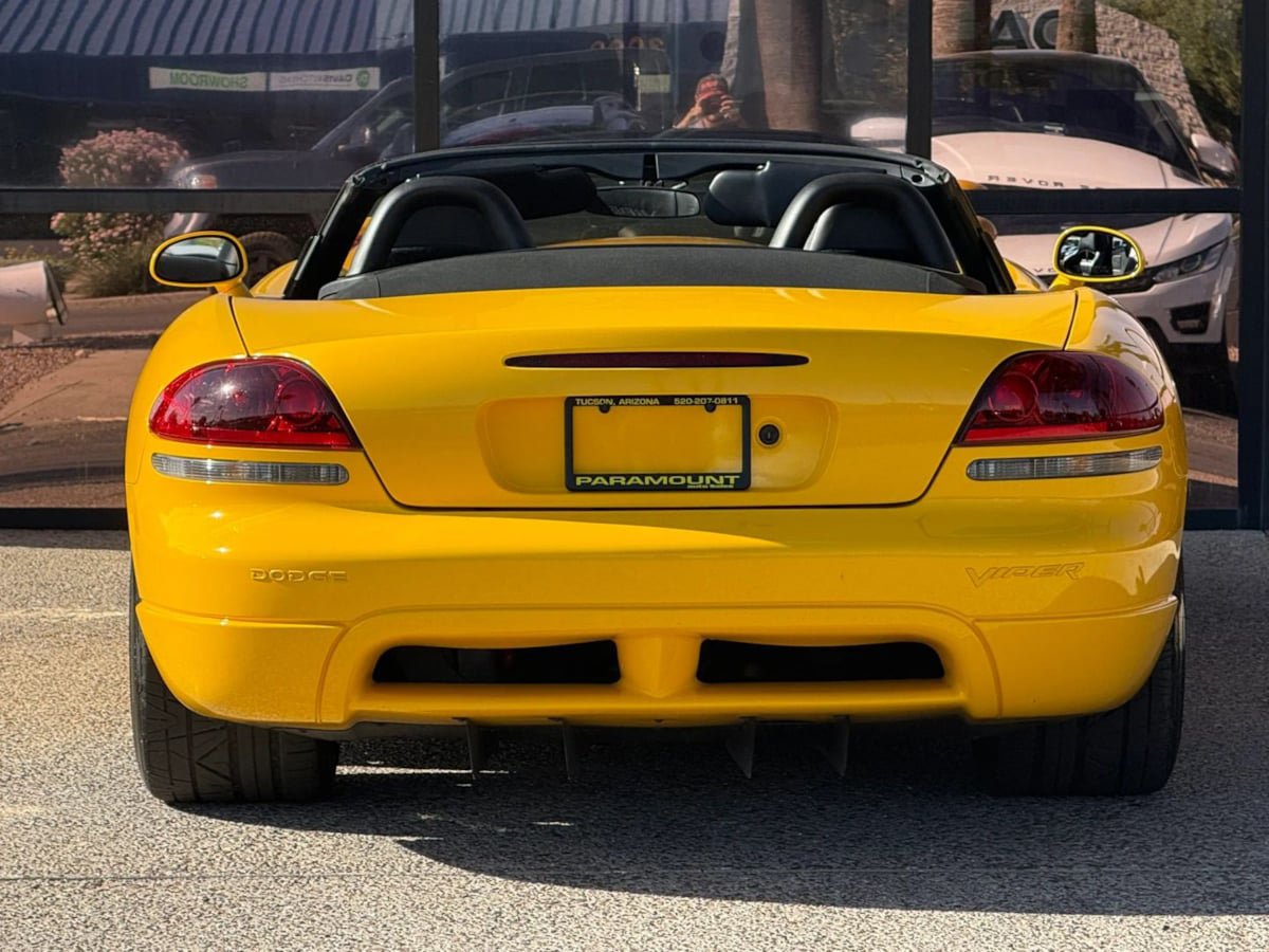 Used 2005 Dodge Viper SRT-10 RWD image 17