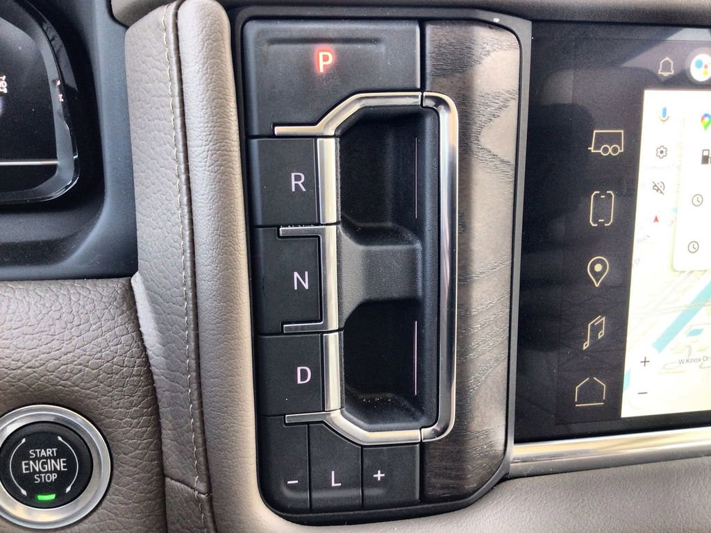 Used 2023 GMC Yukon Denali image 16