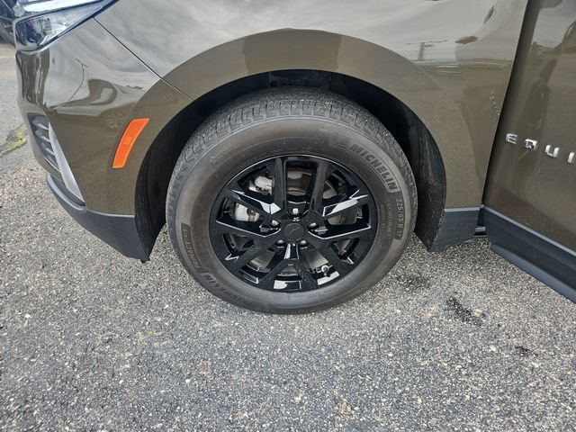 Used 2024 Chevrolet Equinox LT FWD image 26