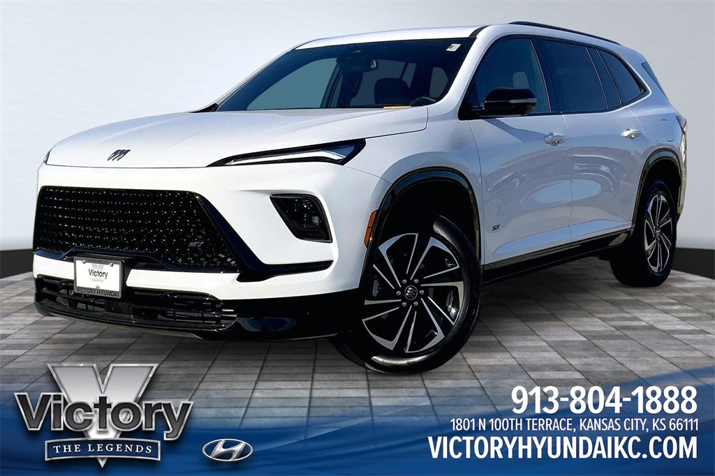 Used 2025 Buick Enclave Sport Touring