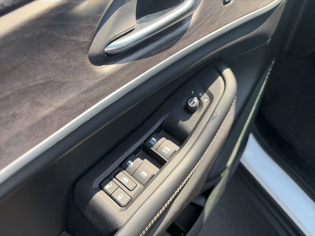 Certified 2023 Jeep Grand Cherokee L Limited image 20