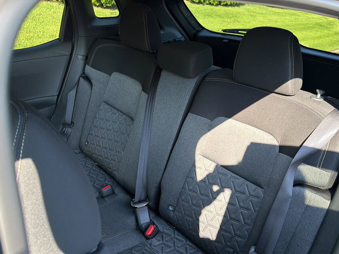 New 2026 Nissan Kicks SV w/ Cold Weather Package FWD image 28