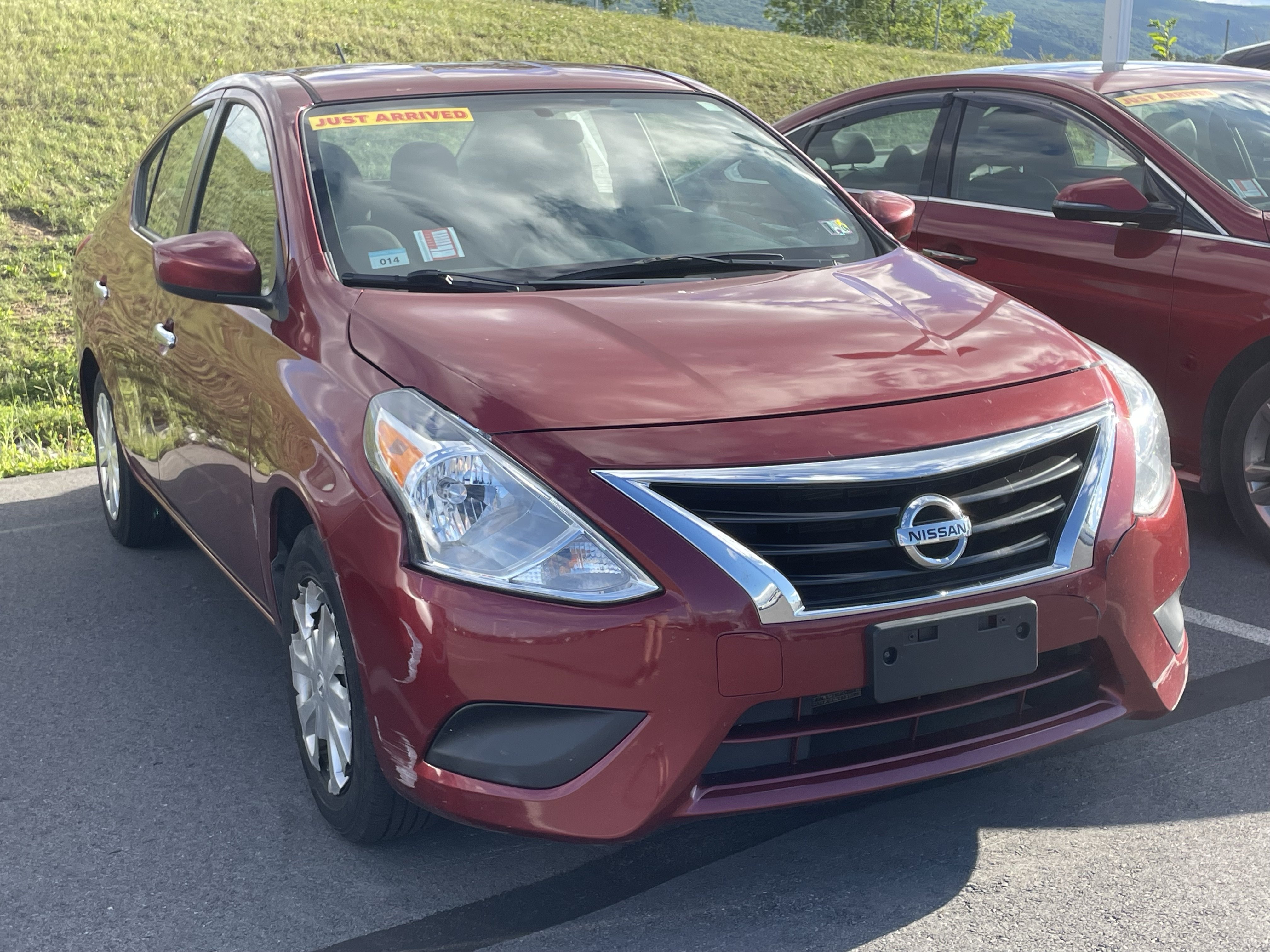 Used 2018 Nissan Versa SV FWD video 1