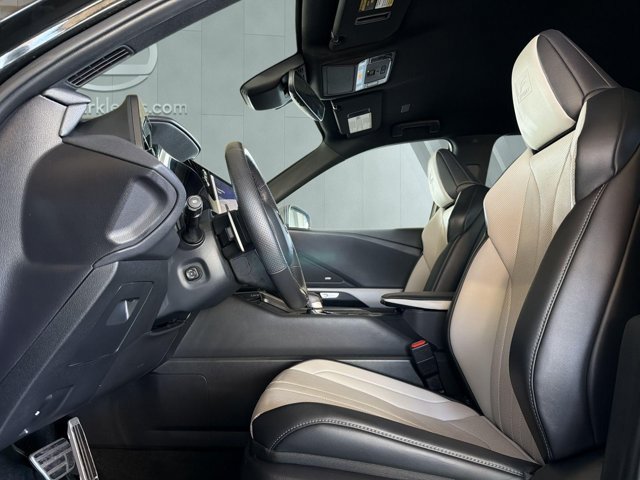 Certified 2025 Lexus TX 500h AWD w/ Technology Package image 7