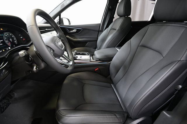 New 2026 Audi Q7 3.0T Premium Plus AWD/4WD image 8
