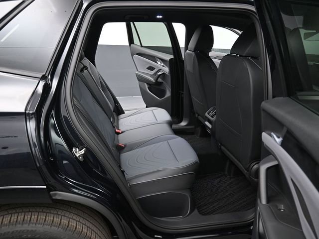 New 2026 Volkswagen Tiguan SE R-Line image 10