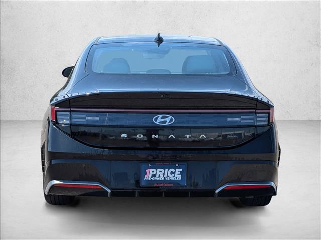 Used 2024 Hyundai Sonata SEL FWD image 6