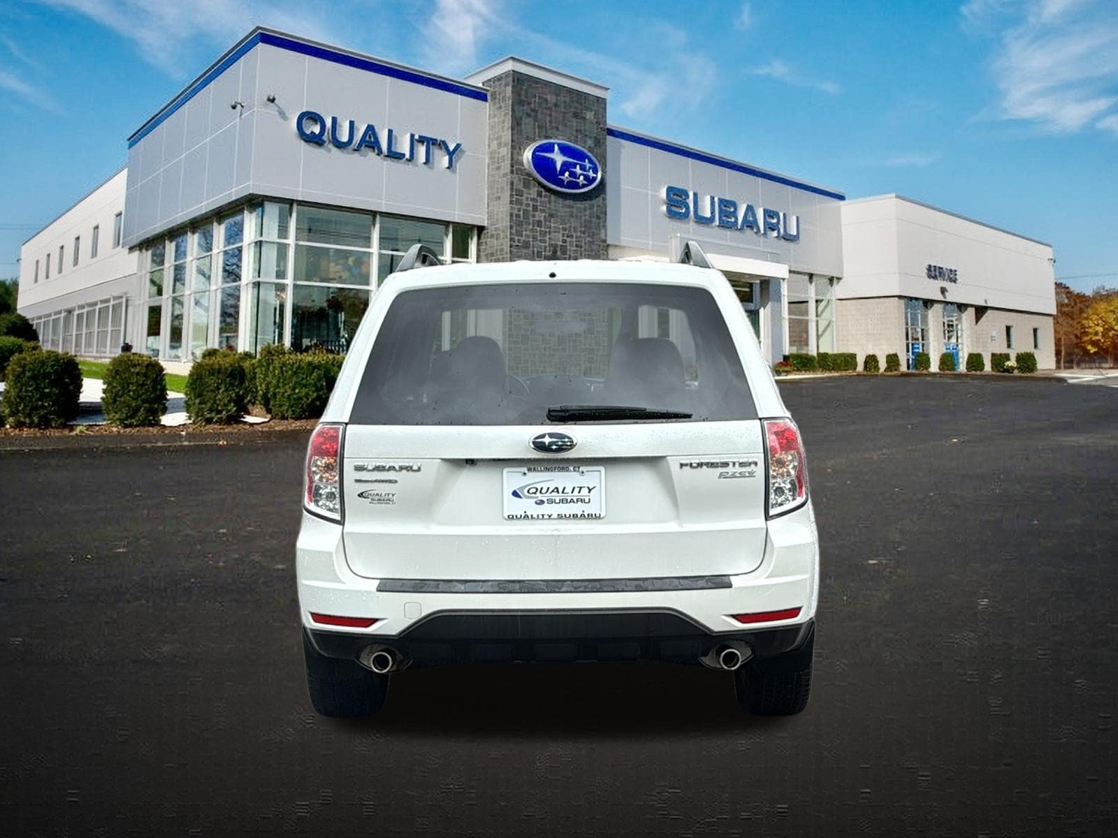 Used 2011 Subaru Forester 2.5X Limited AWD/4WD image 5