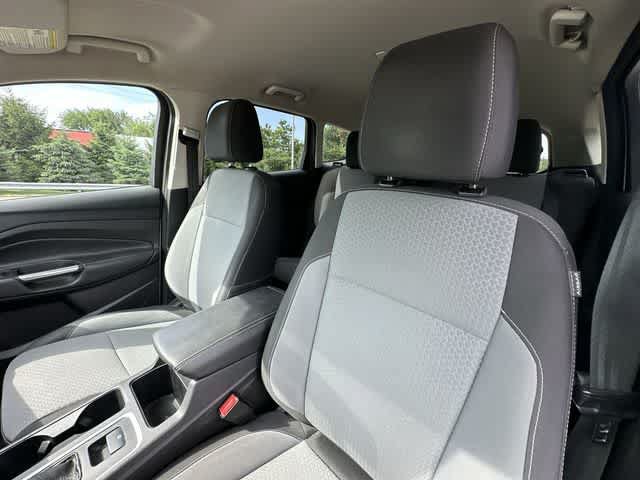 Used 2017 Ford Escape SE AWD/4WD image 13