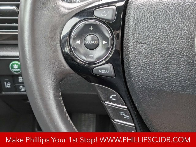 Used 2017 Honda Accord EX-L image 23