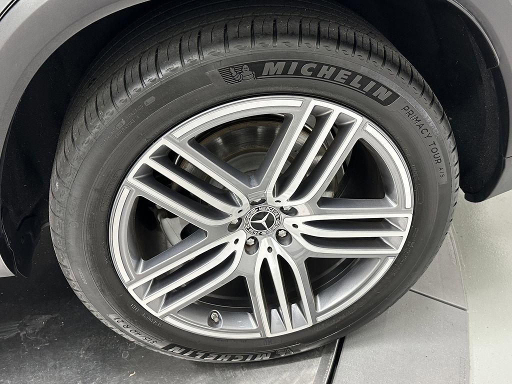 Used 2020 Mercedes-Benz GLS 450 4MATIC image 23