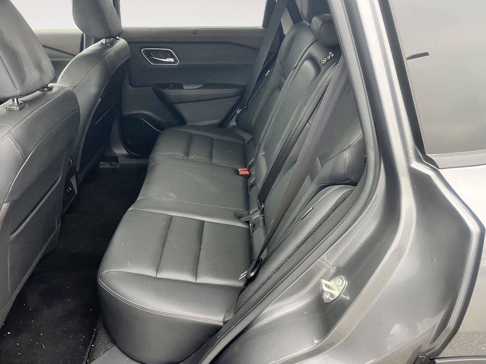 Used 2021 Nissan Rogue SL AWD/4WD image 23