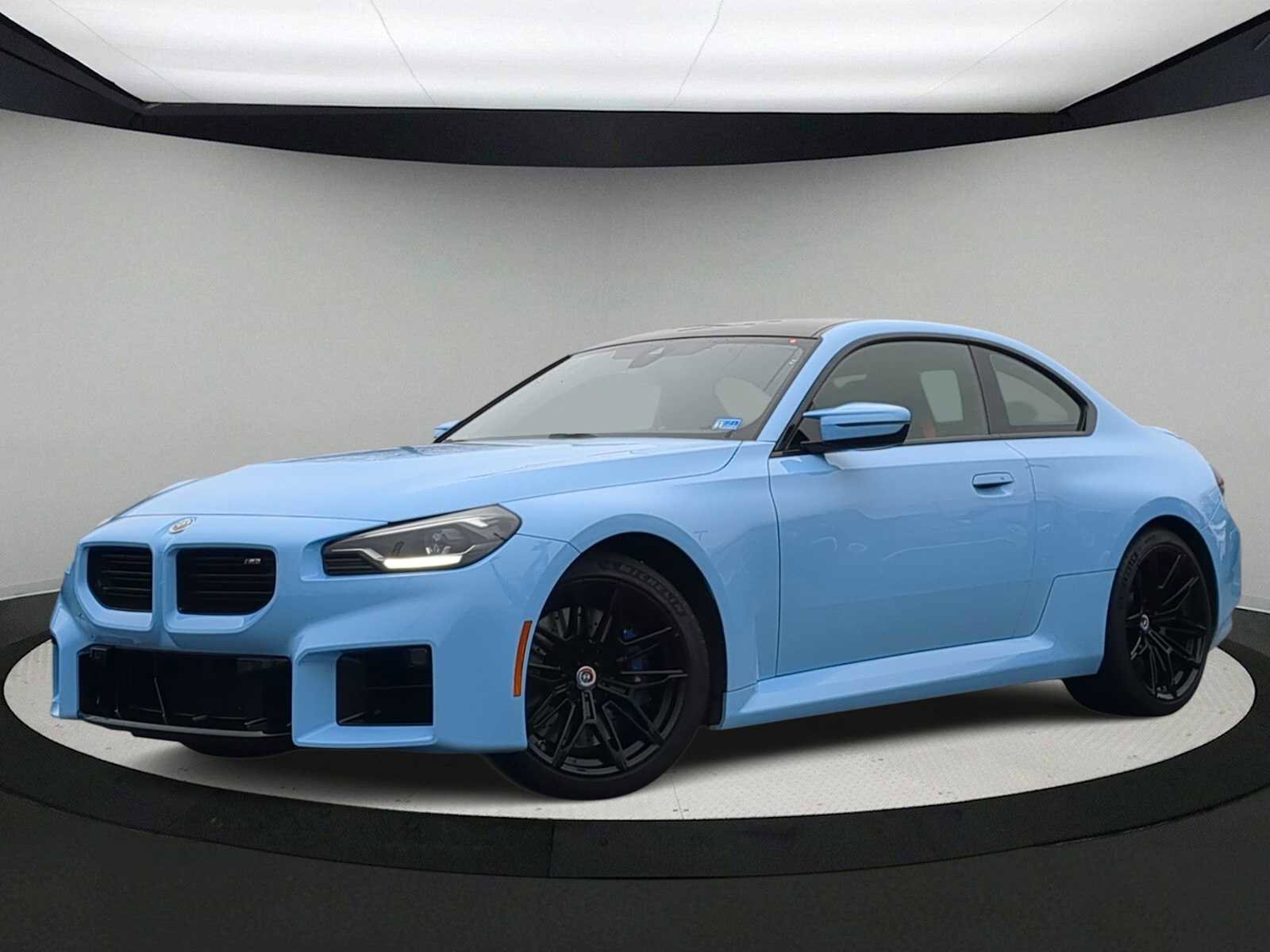 Used 2023 BMW M2 image 1