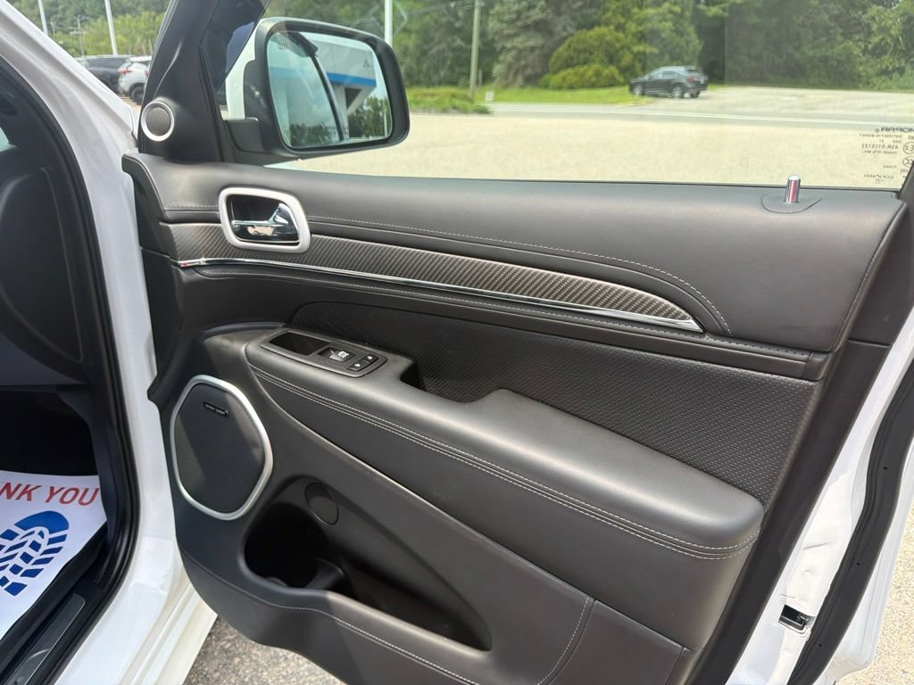 Used 2021 Jeep Grand Cherokee SRT AWD/4WD image 31