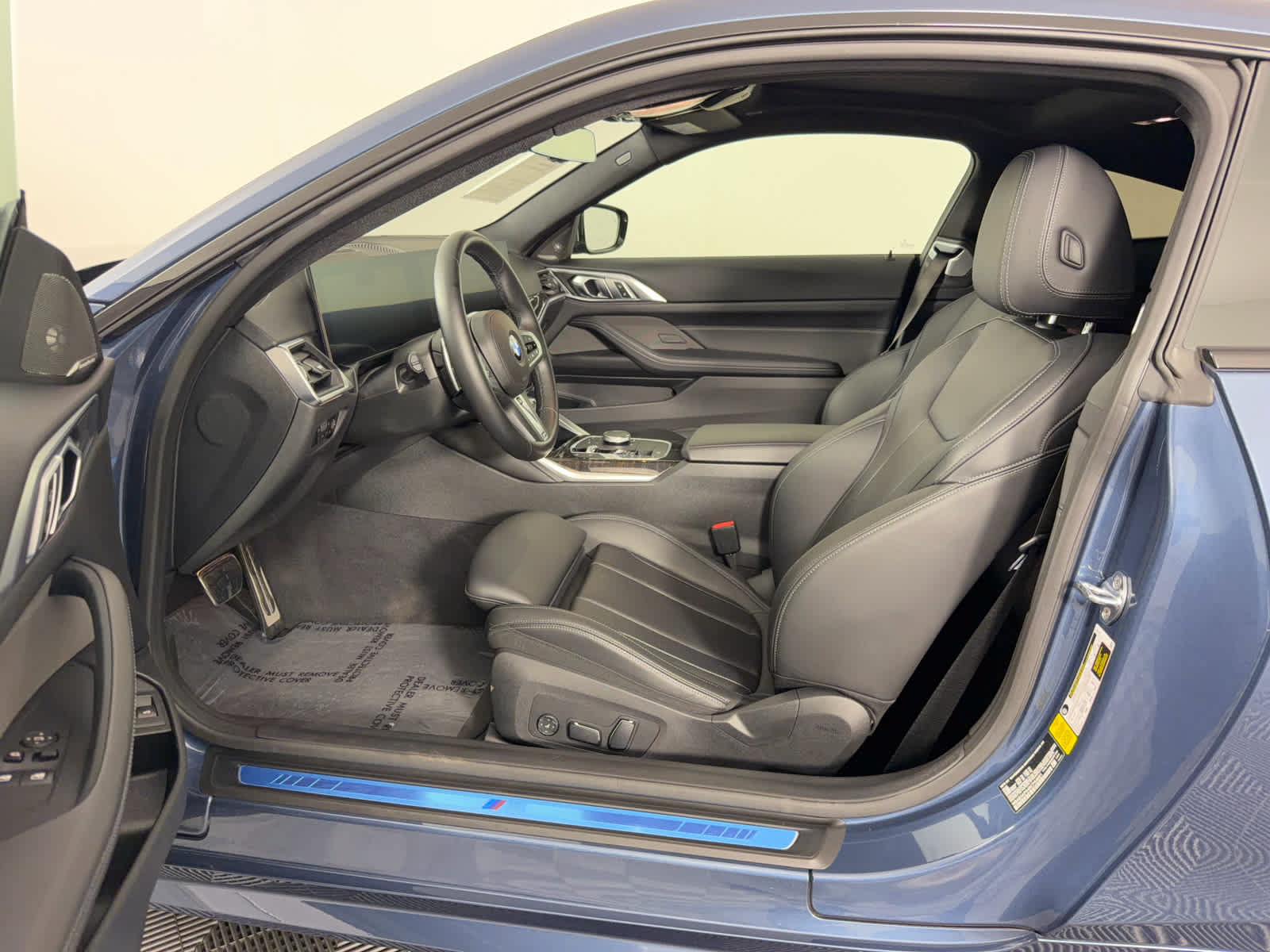 Used 2024 BMW M440i Coupe w/ Premium Package RWD image 9