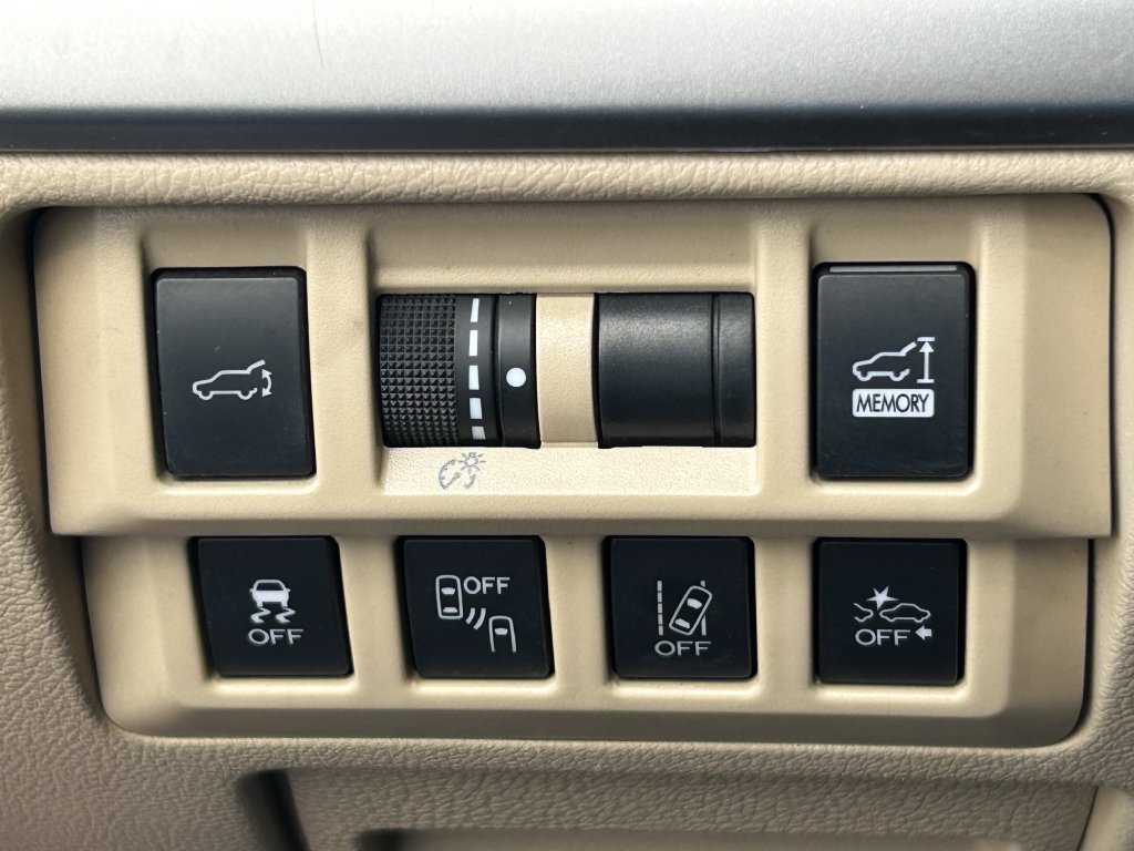 Used 2019 Subaru Outback 2.5i Limited AWD/4WD image 24