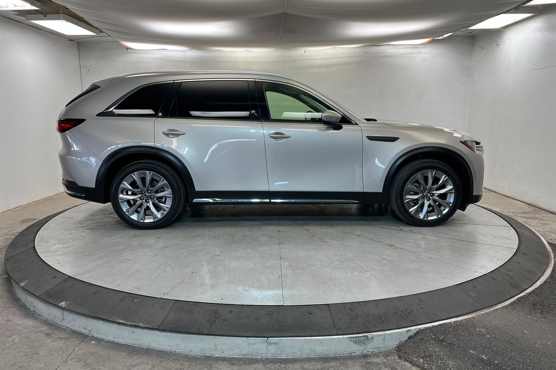 Used 2024 MAZDA CX-90 3.3 Turbo w/ Premium Package image 7