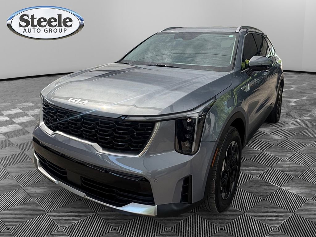 Used 2025 Kia Sorento S