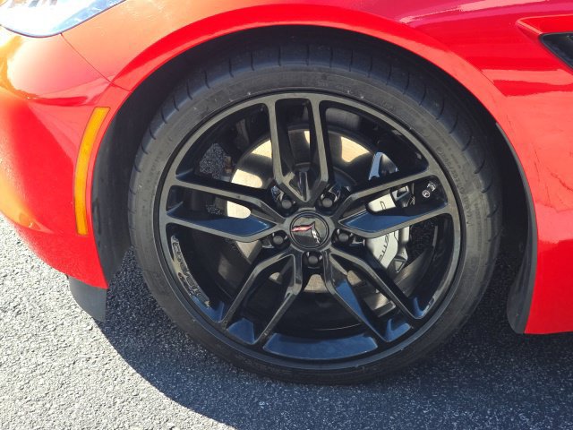 Used 2016 Chevrolet Corvette Stingray Coupe RWD image 6